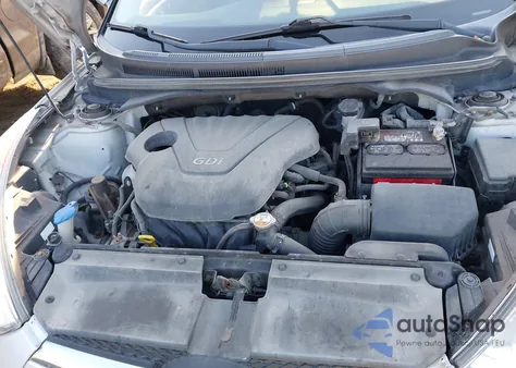 2012 Hyundai Veloster Base W/Black from USA, damaged, VIN KMHTC6AD9CU030695